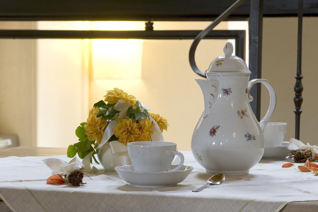 Rimaggiori Country Home & Restaurant باربيرينو دي موجيلو المظهر الخارجي الصورة